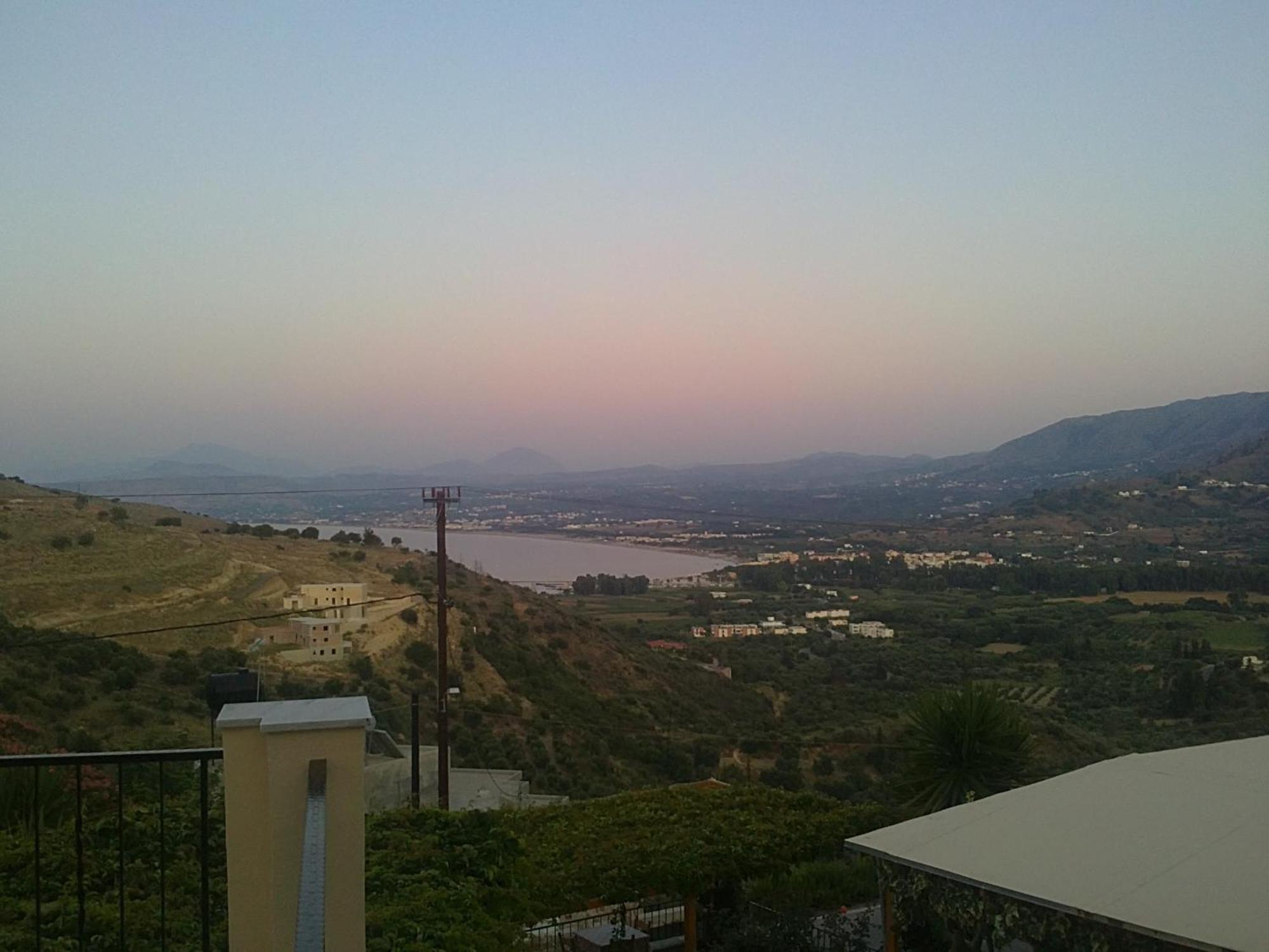 Irida Aparthotel Georgioupoli Bagian luar foto