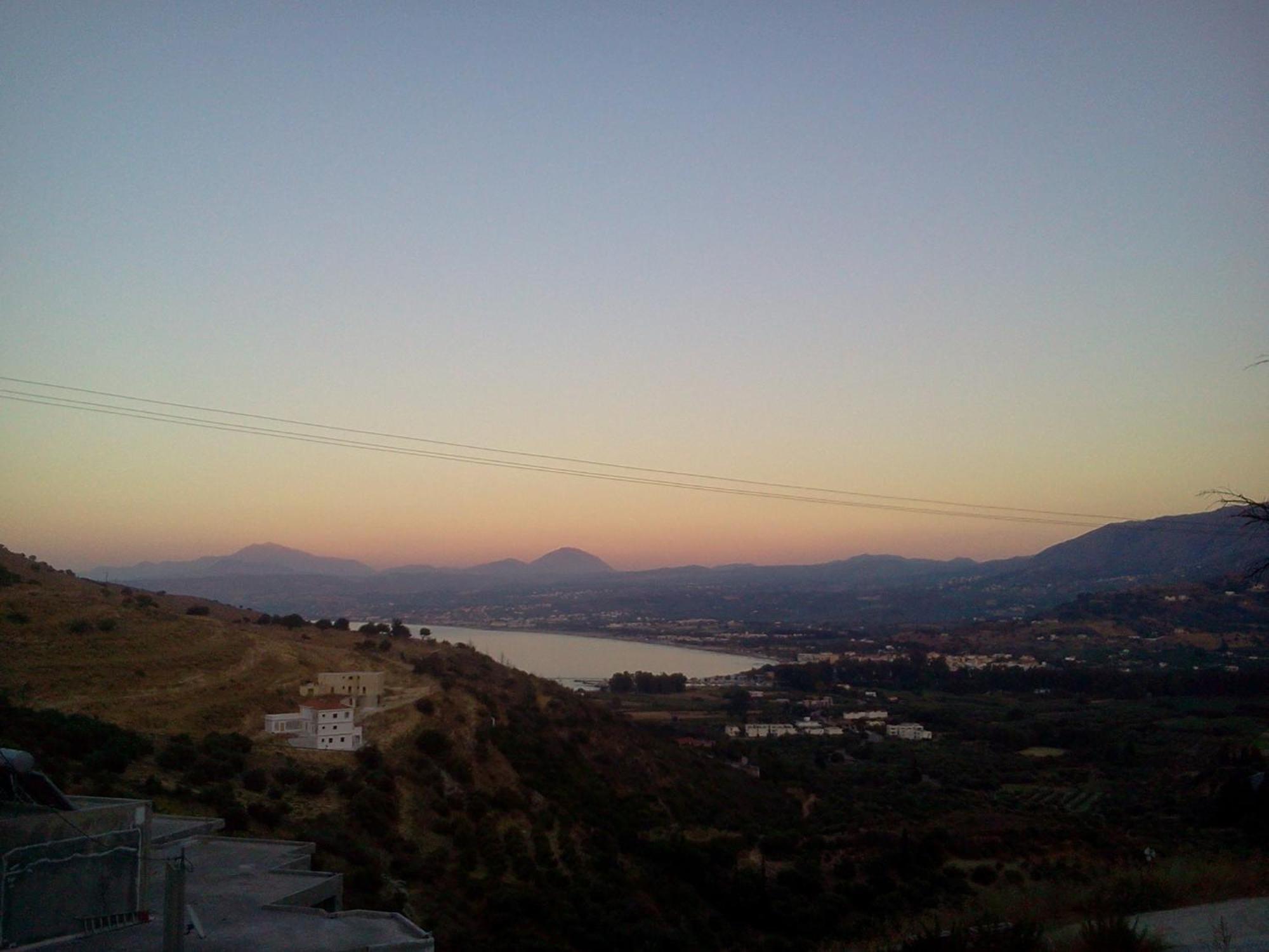 Irida Aparthotel Georgioupoli Bagian luar foto