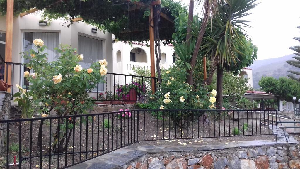 Irida Aparthotel Georgioupoli Bagian luar foto