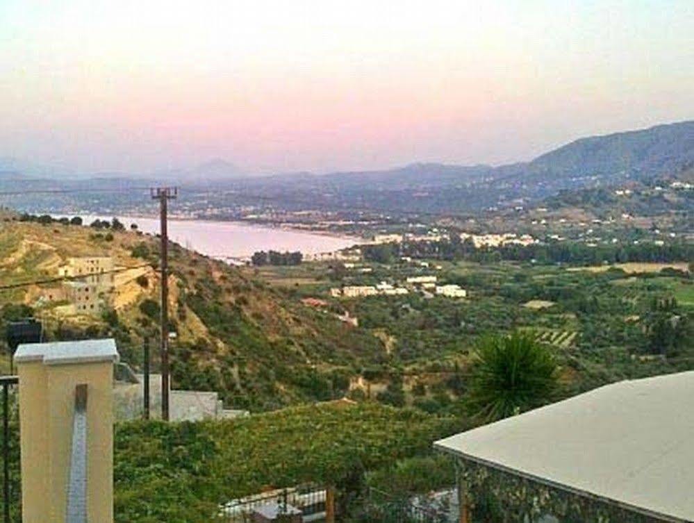 Irida Aparthotel Georgioupoli Bagian luar foto